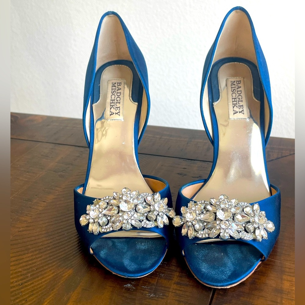 Badgley Mischka Blue satin heels